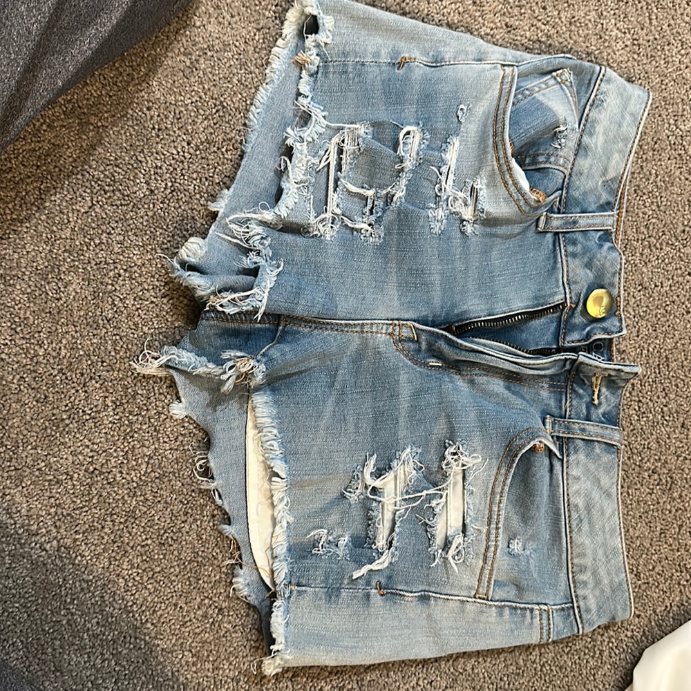 American Eagle jean shorts size 4
